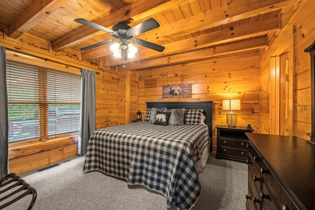 2-Bedroom Cabin With 2 Master Suites, Loft, Half-Bath And Hot Tub In A Serene Resort Setting Sevierville Ngoại thất bức ảnh
